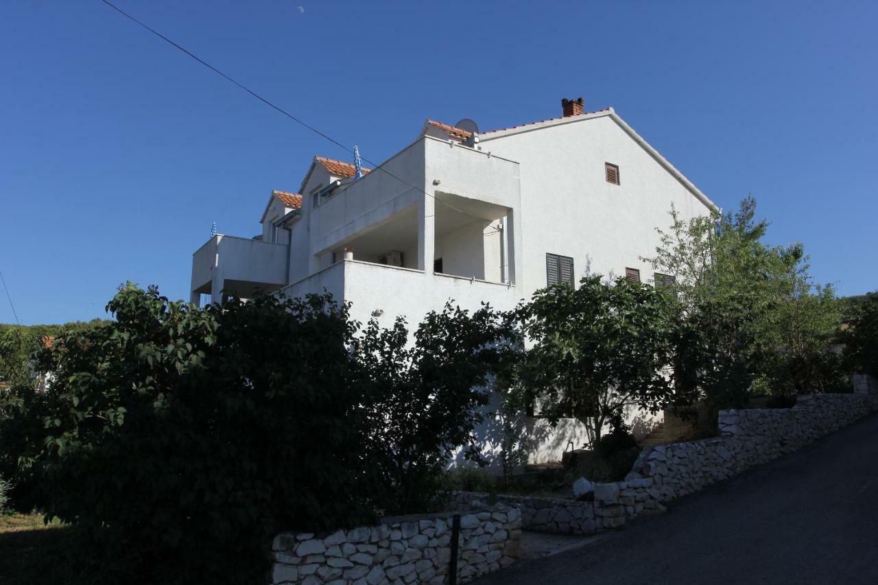Apartmani Vesna Supetar Bagian luar foto