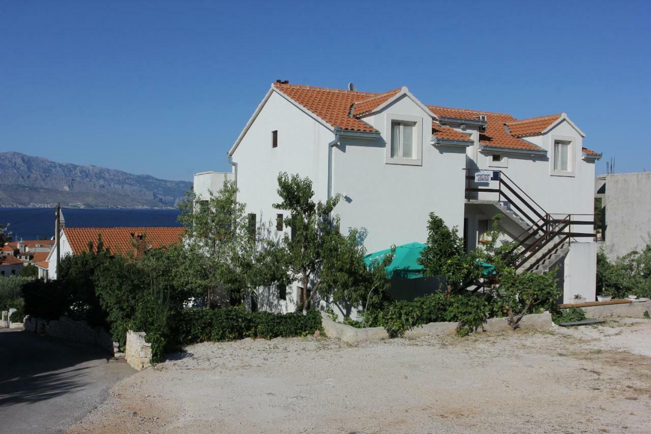 Apartmani Vesna Supetar Bagian luar foto