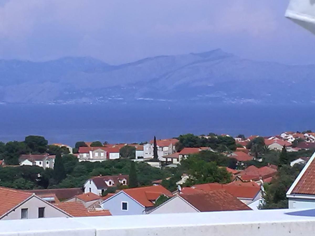 Apartmani Vesna Supetar Bagian luar foto